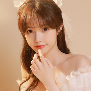 亚洲精品综合在线影院
